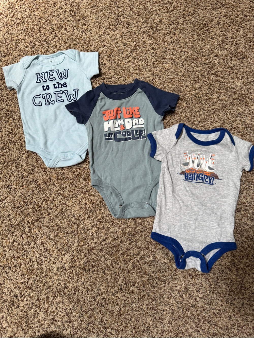 Disney Carter’s Baby Short Sleeve Graphic Onesie Bundle